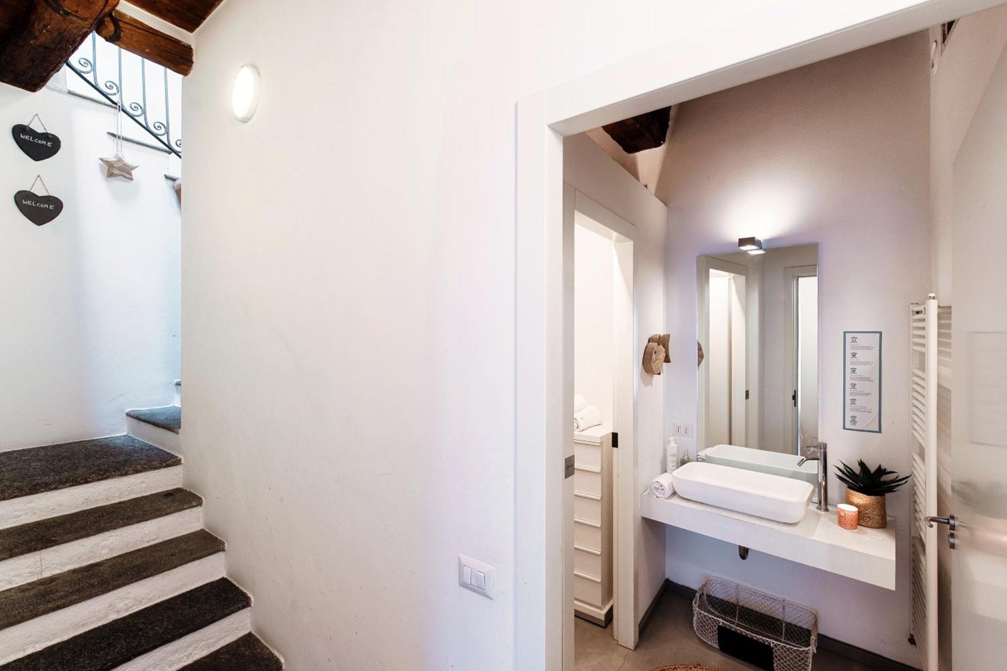 Corte Delle Rondini - Bymyhomeinקומו מראה חיצוני תמונה